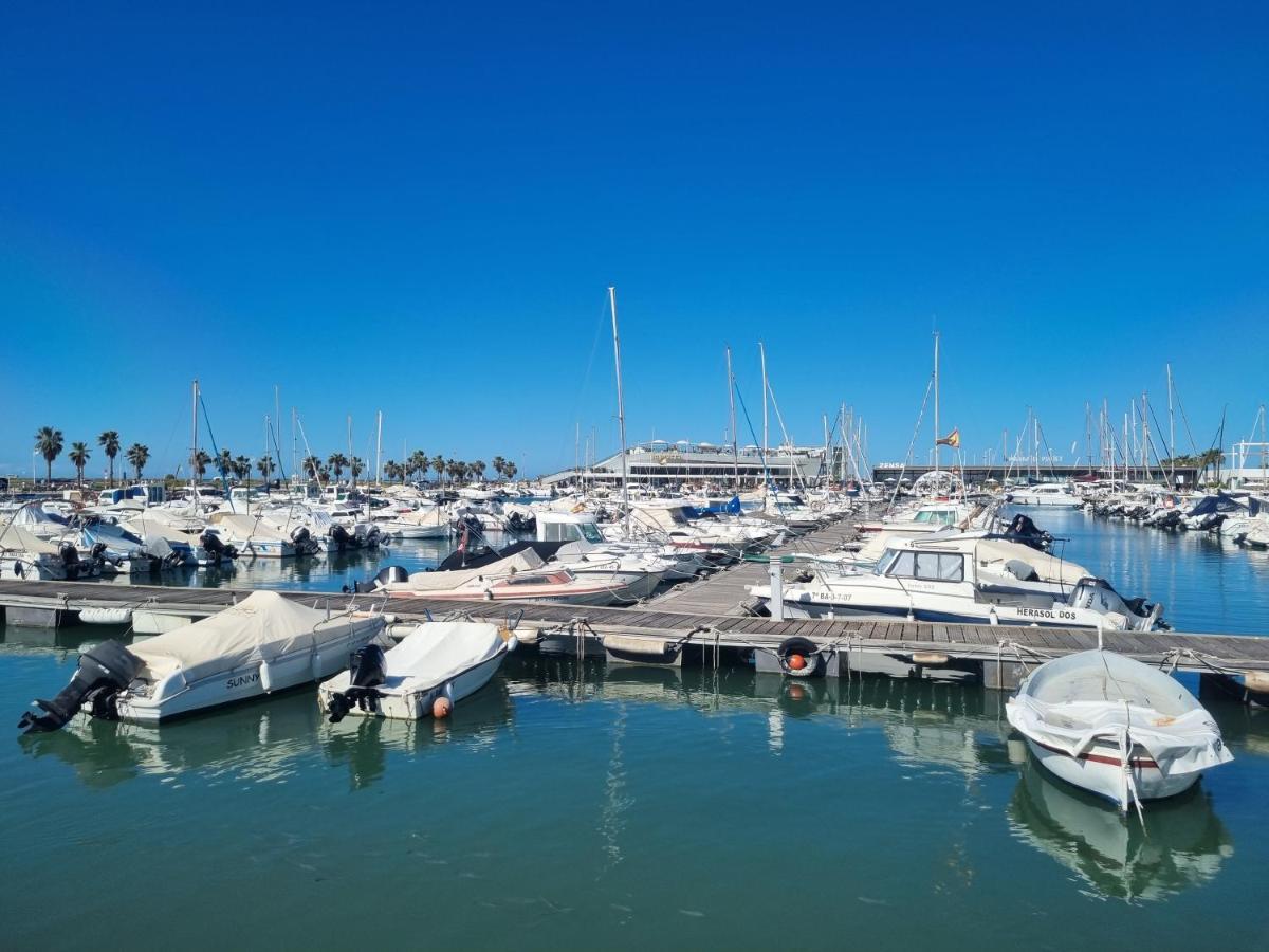 Apartamentos En Denia Frente Al Puerto! Eksteriør billede