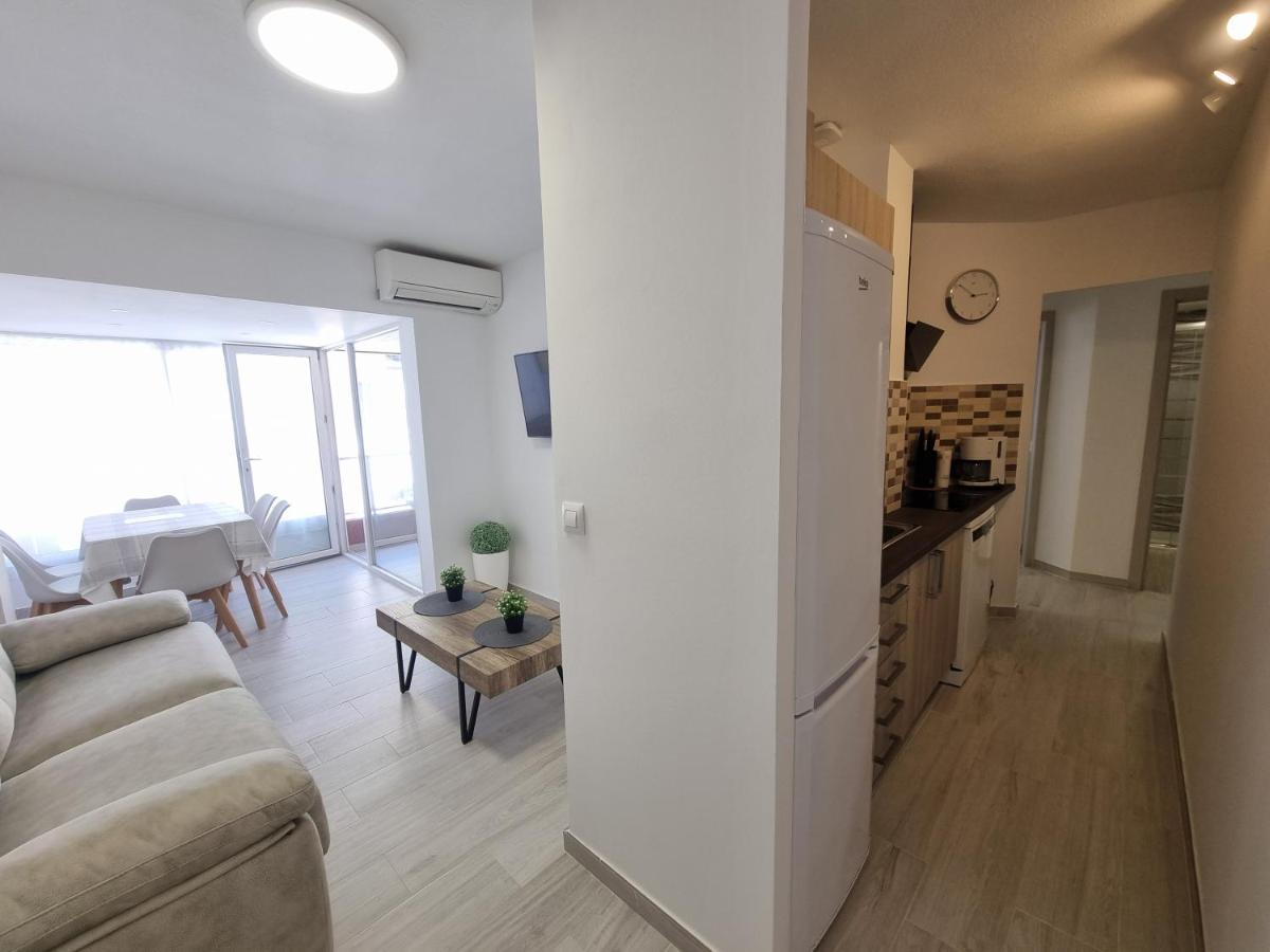 Apartamentos En Denia Frente Al Puerto! Eksteriør billede