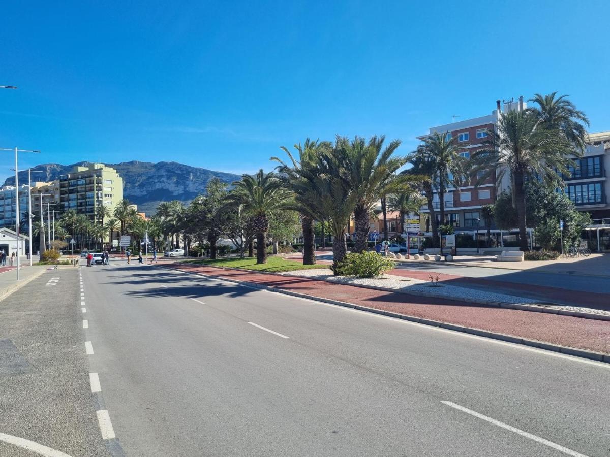 Apartamentos En Denia Frente Al Puerto! Eksteriør billede