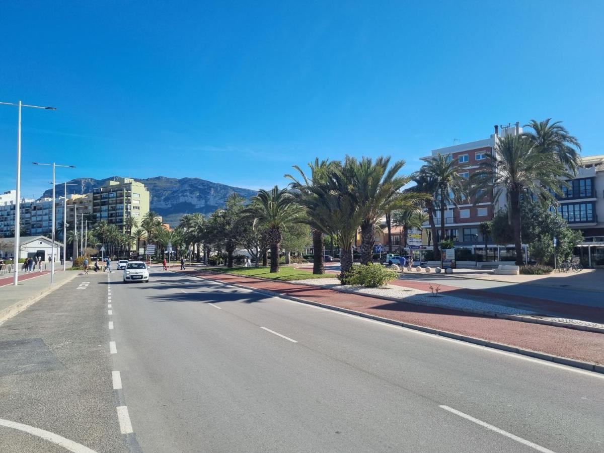 Apartamentos En Denia Frente Al Puerto! Eksteriør billede